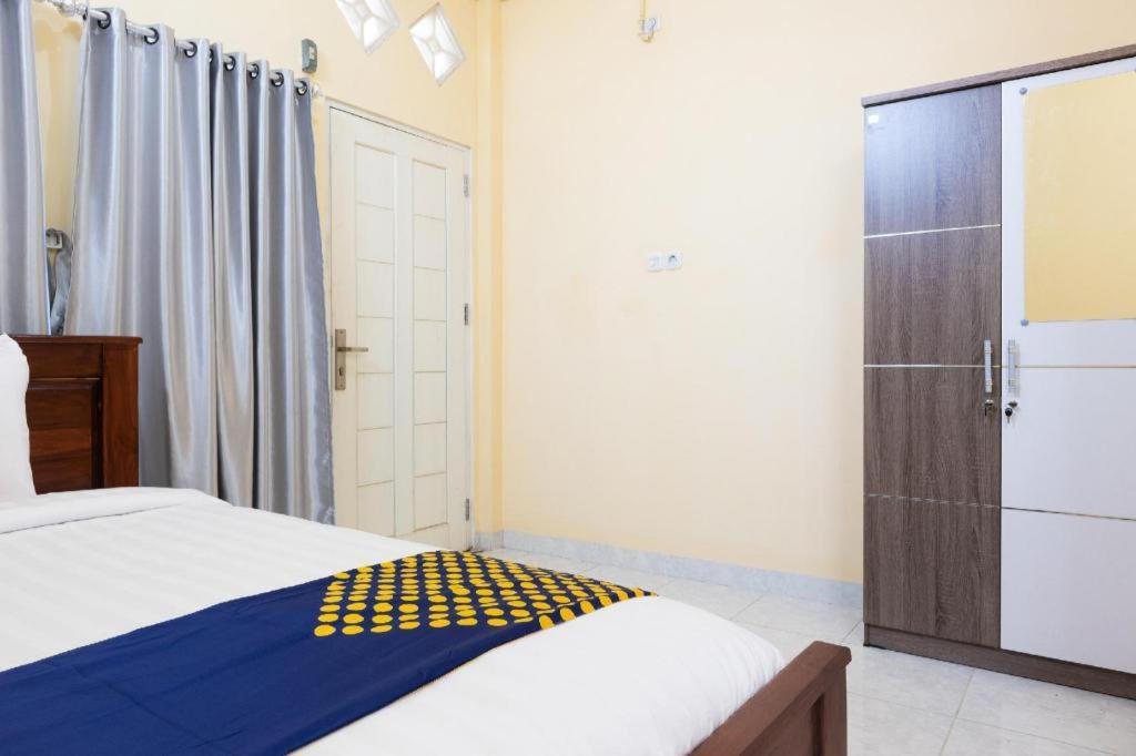 Spot On 2063 Bethania Residence Kupang  Extérieur photo