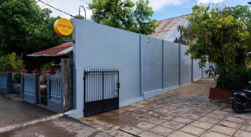 Spot On 2063 Bethania Residence Kupang  Extérieur photo