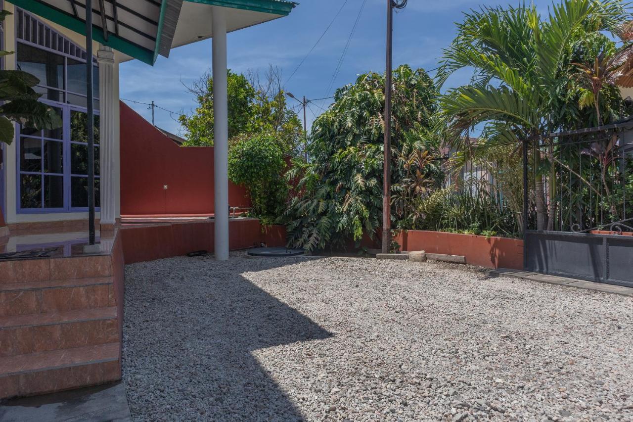 Spot On 2063 Bethania Residence Kupang  Extérieur photo