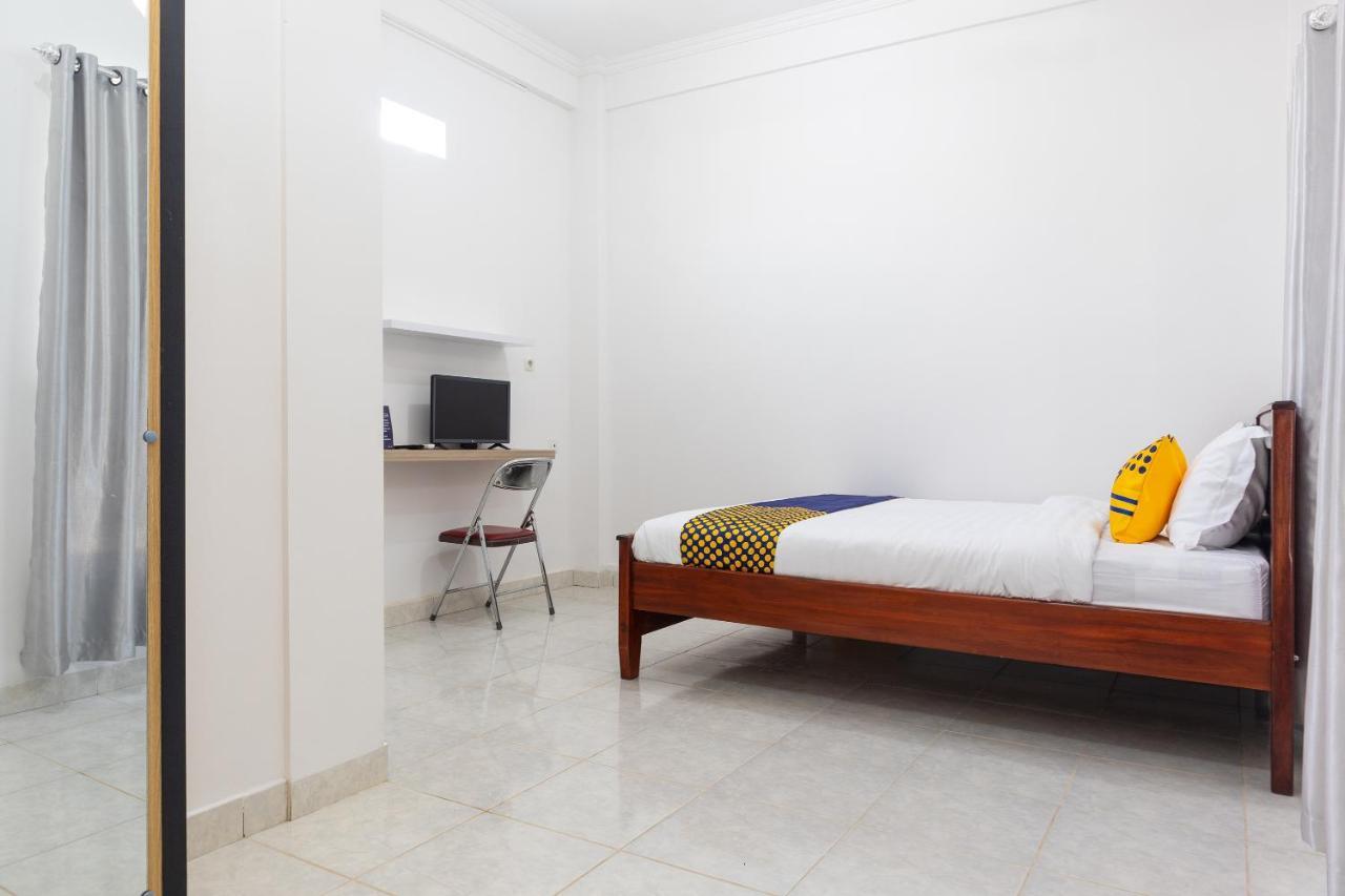 Spot On 2063 Bethania Residence Kupang  Extérieur photo